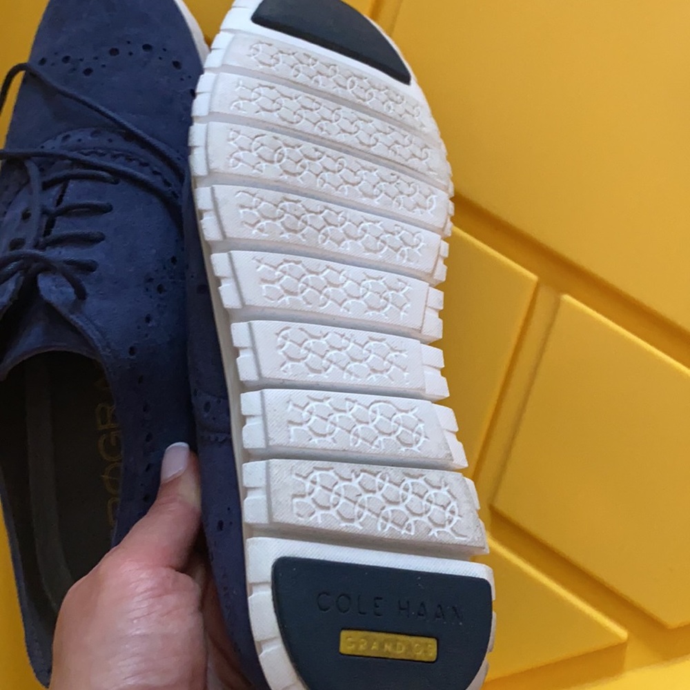 Cole Haan - Picture 2 of 3